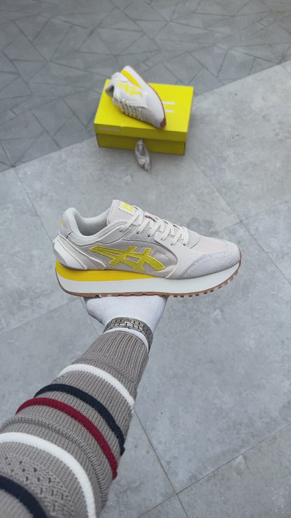 Onitsuka Tiger Moage “Beige Yellow”